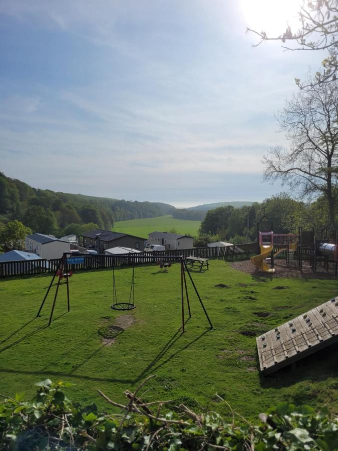 The Sunny Bunny Holiday Home Ballantrae Exterior photo
